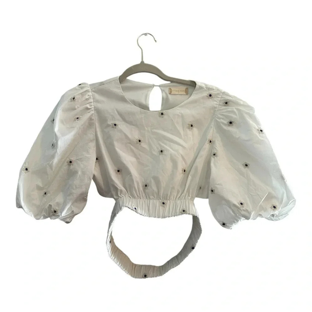 Altar’d State White Puff Sleeve Embroidered Floral Cut Out Back Crop Top // S